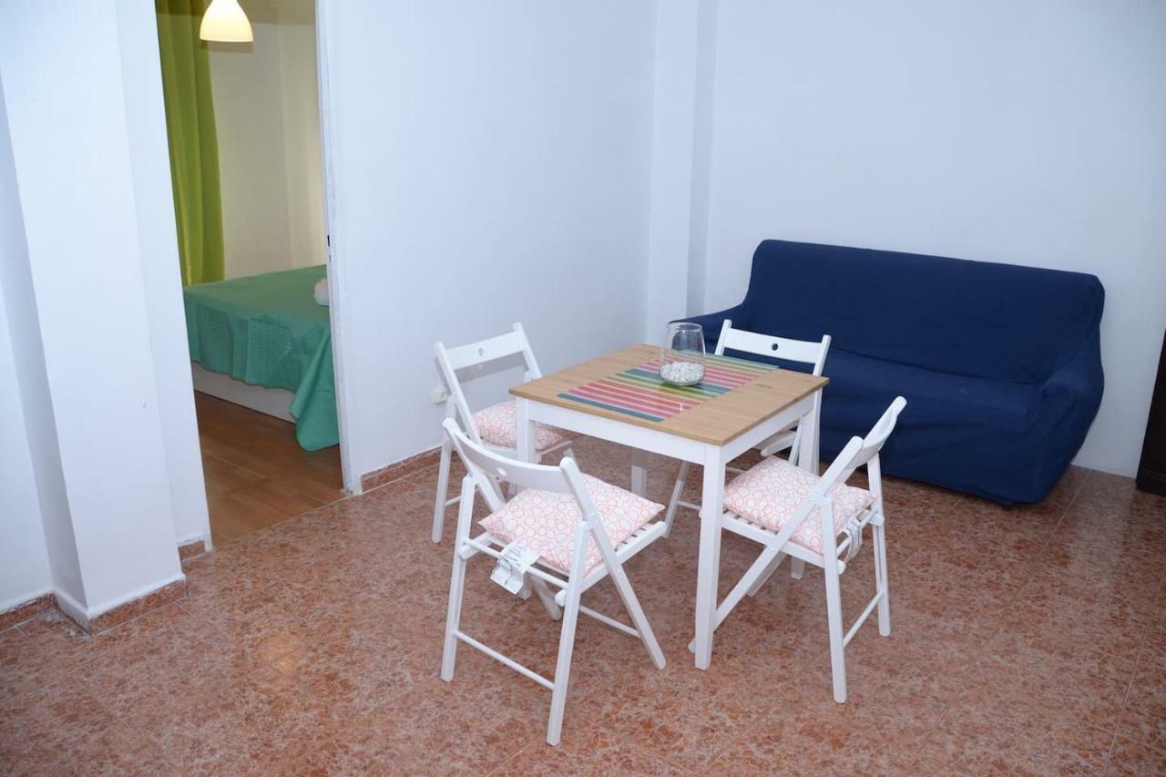 Appartement Apartamento A 700 Metros Del Centro Historico à Málaga Extérieur photo